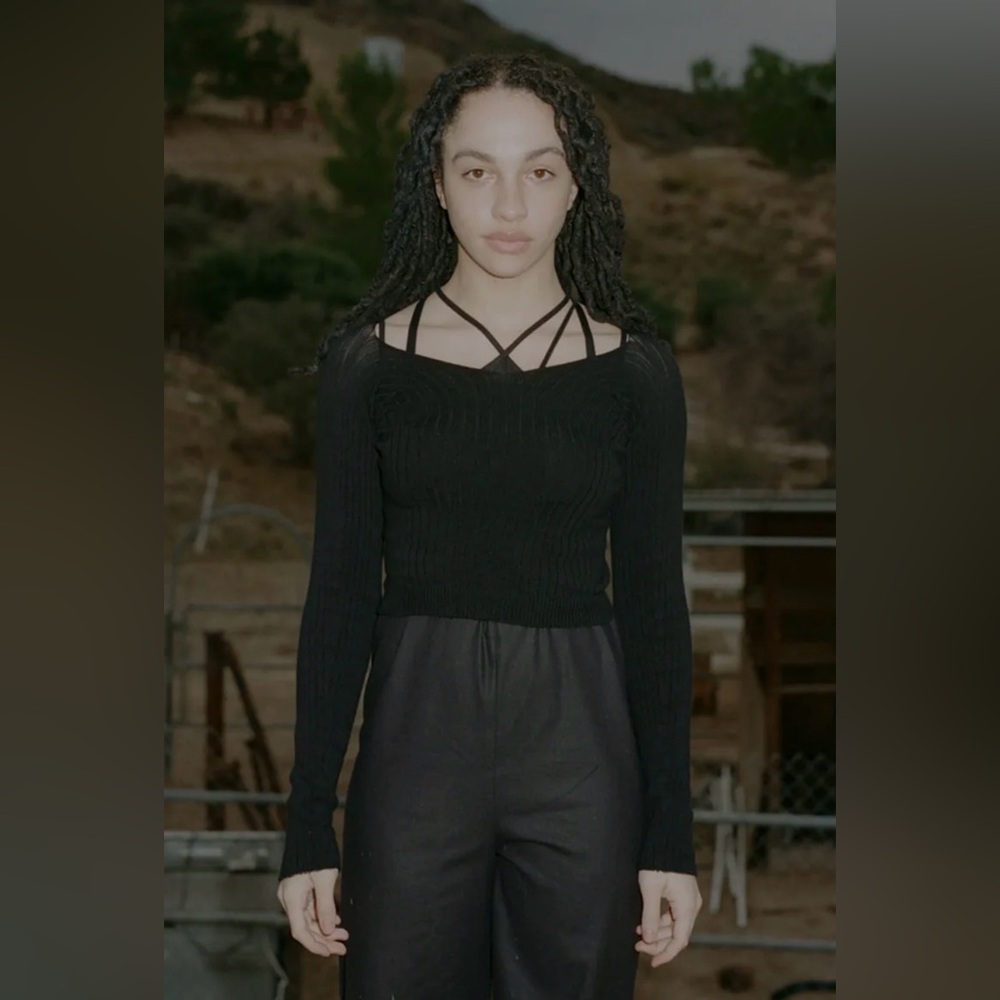 Baserange Black Tights Top Black Long sleeve Top